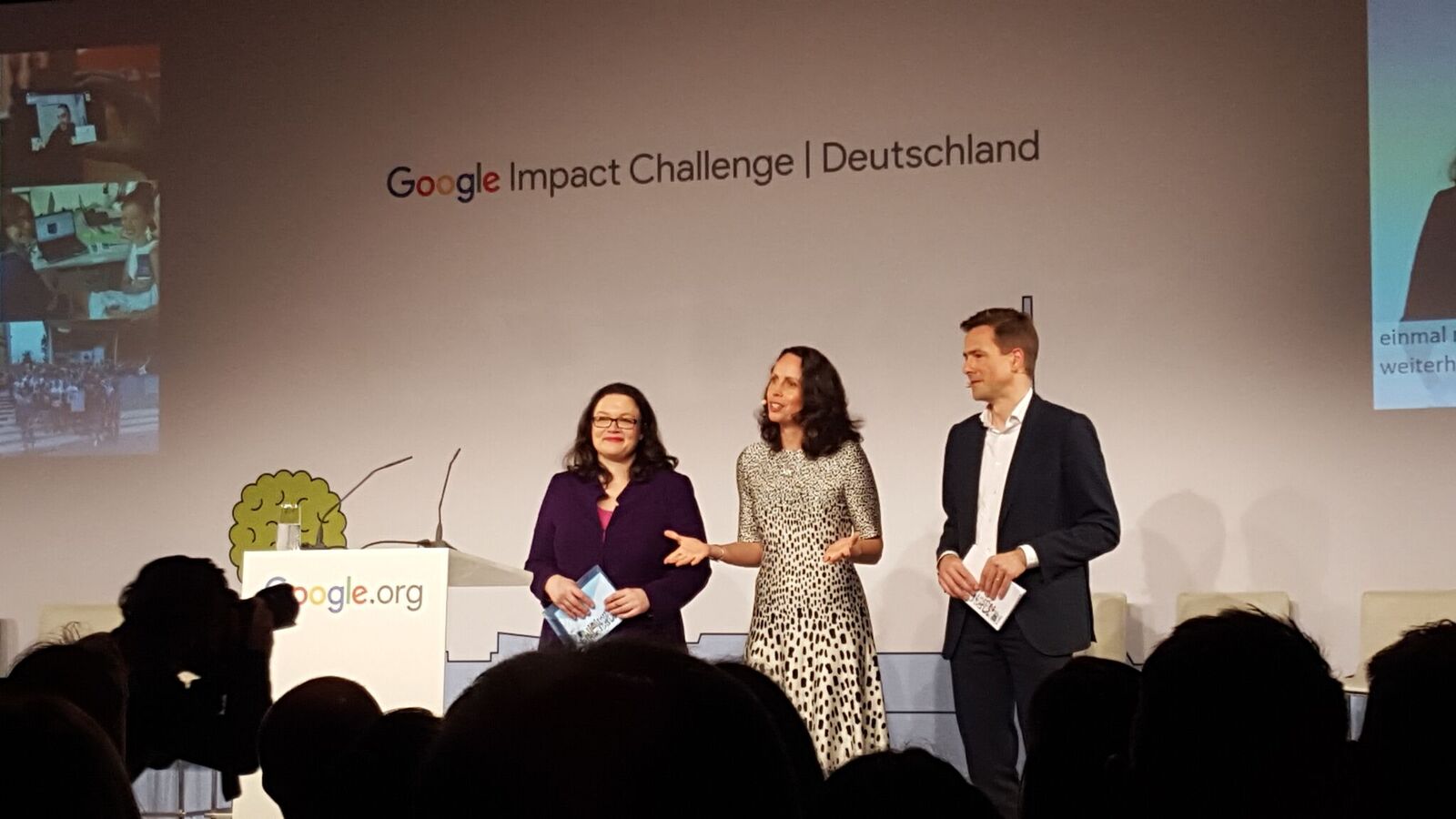 Indiwi Berlin bei der Google Impact Challenge Verlosung im Café Moskau.
